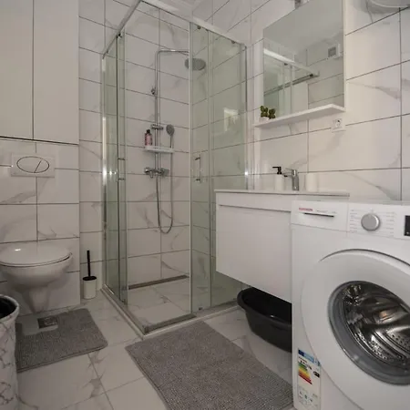 Deretic 아파트 트레빈예