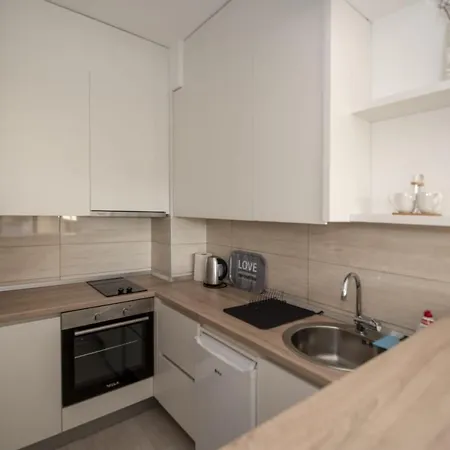 アパート Deretic